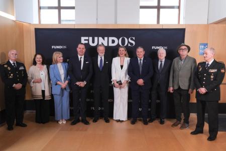 Imagen La Diputación recoge en Zamora el Premio FUNDOS a la Innovación Social Pública por su campaña de concienciación en el 25N, ‘Segovia,...